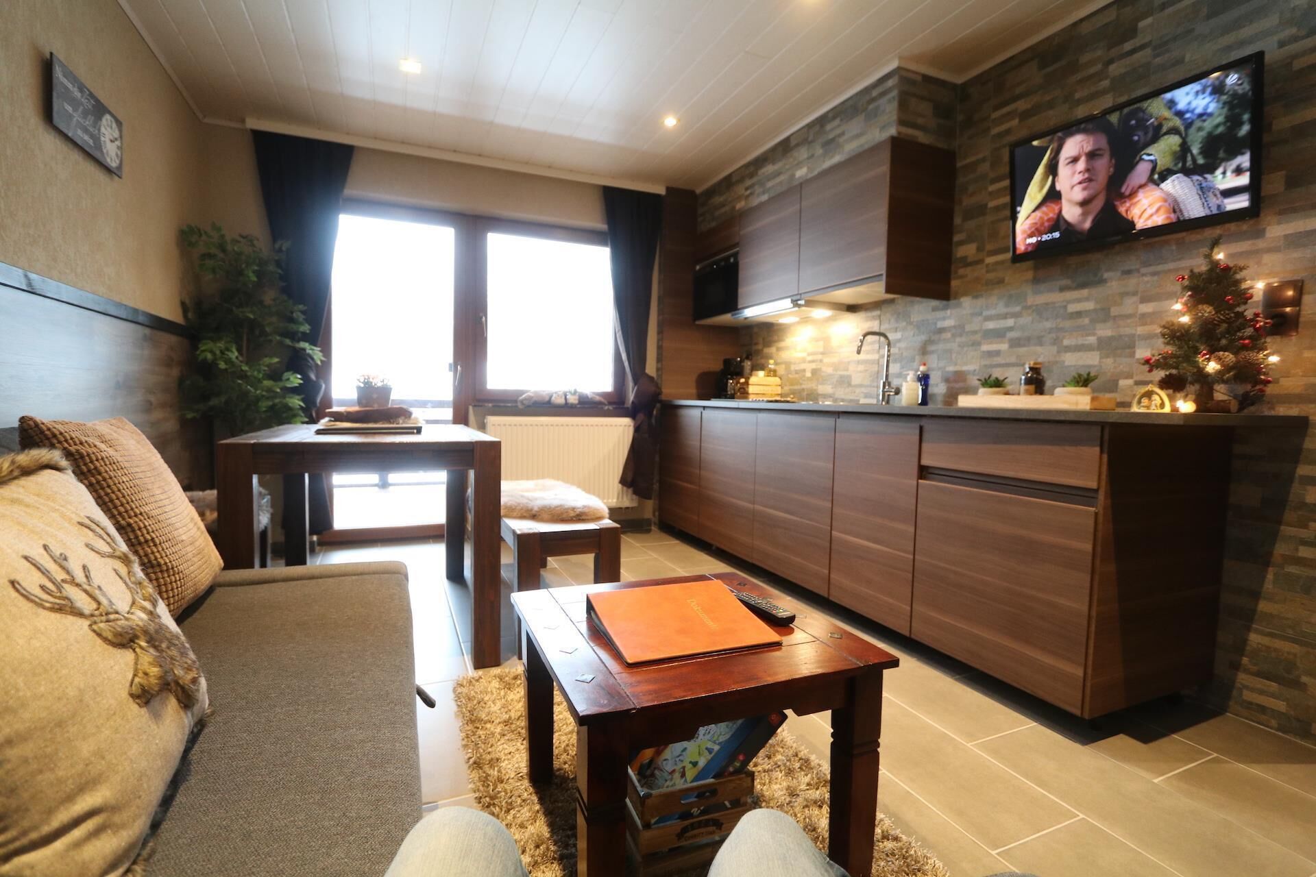 Apartment, 1 Bedroom, Terrace, Mountain View (2) | In-room dining