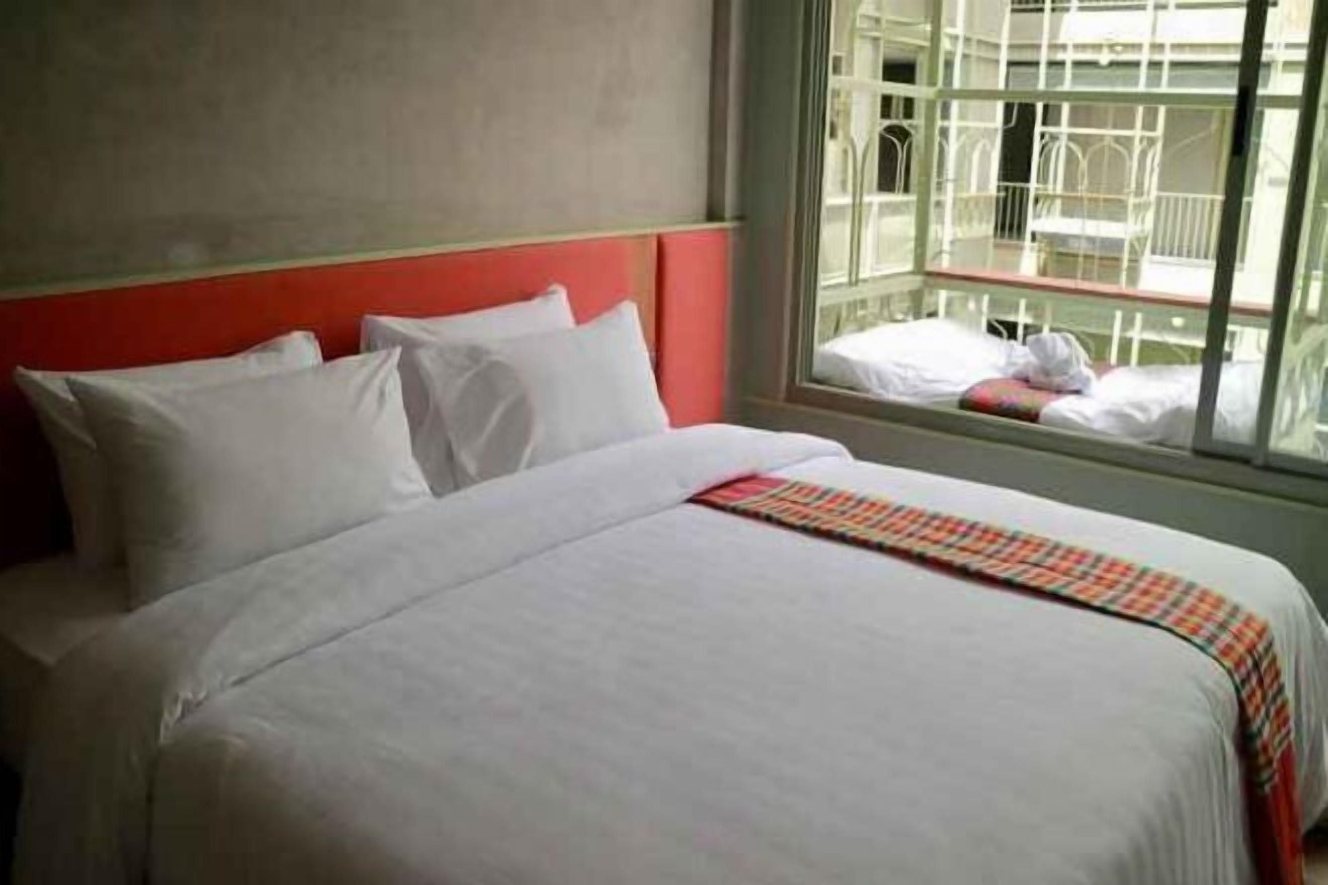 Literie de qualité supérieure, minibar, décoration personnalisée
