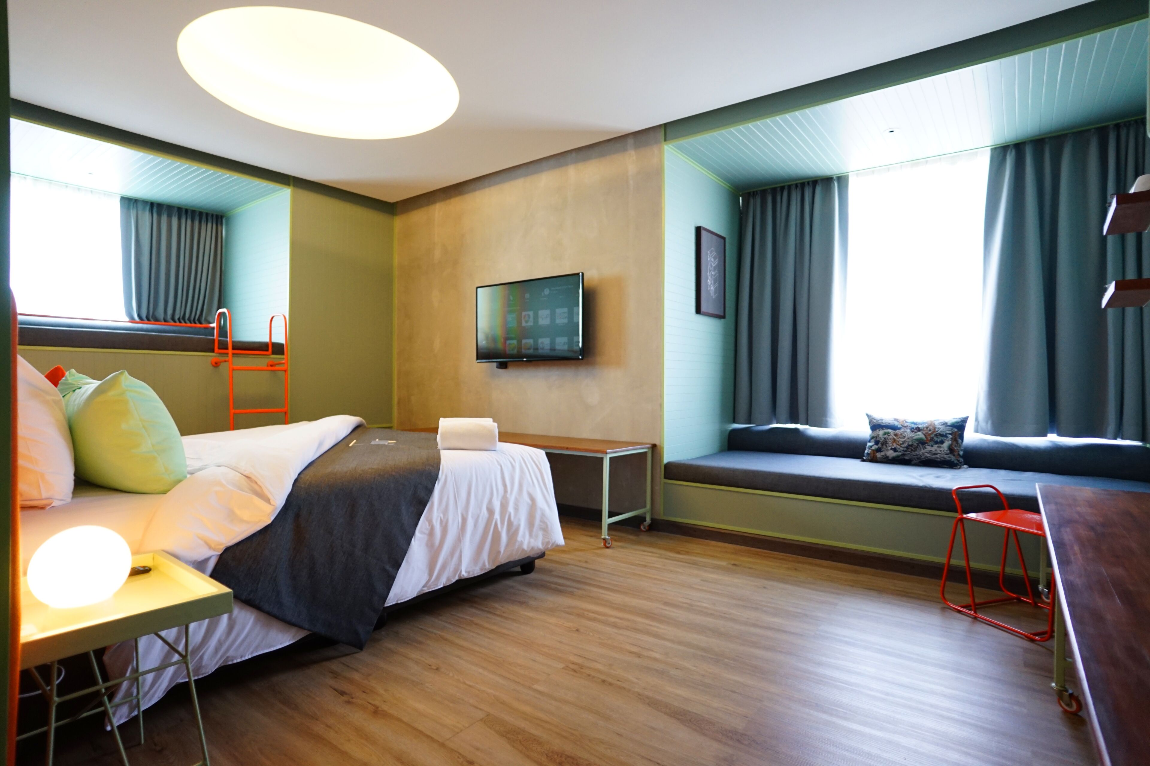 suite | 1 bedroom, premium bedding, minibar, individually decorated