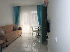 Classic Apartment, Multiple Beds, Pool View | Living room | 32-inch LCD TV with satellite channels, TV - Interconti Apart & Hotel (Marmaris)