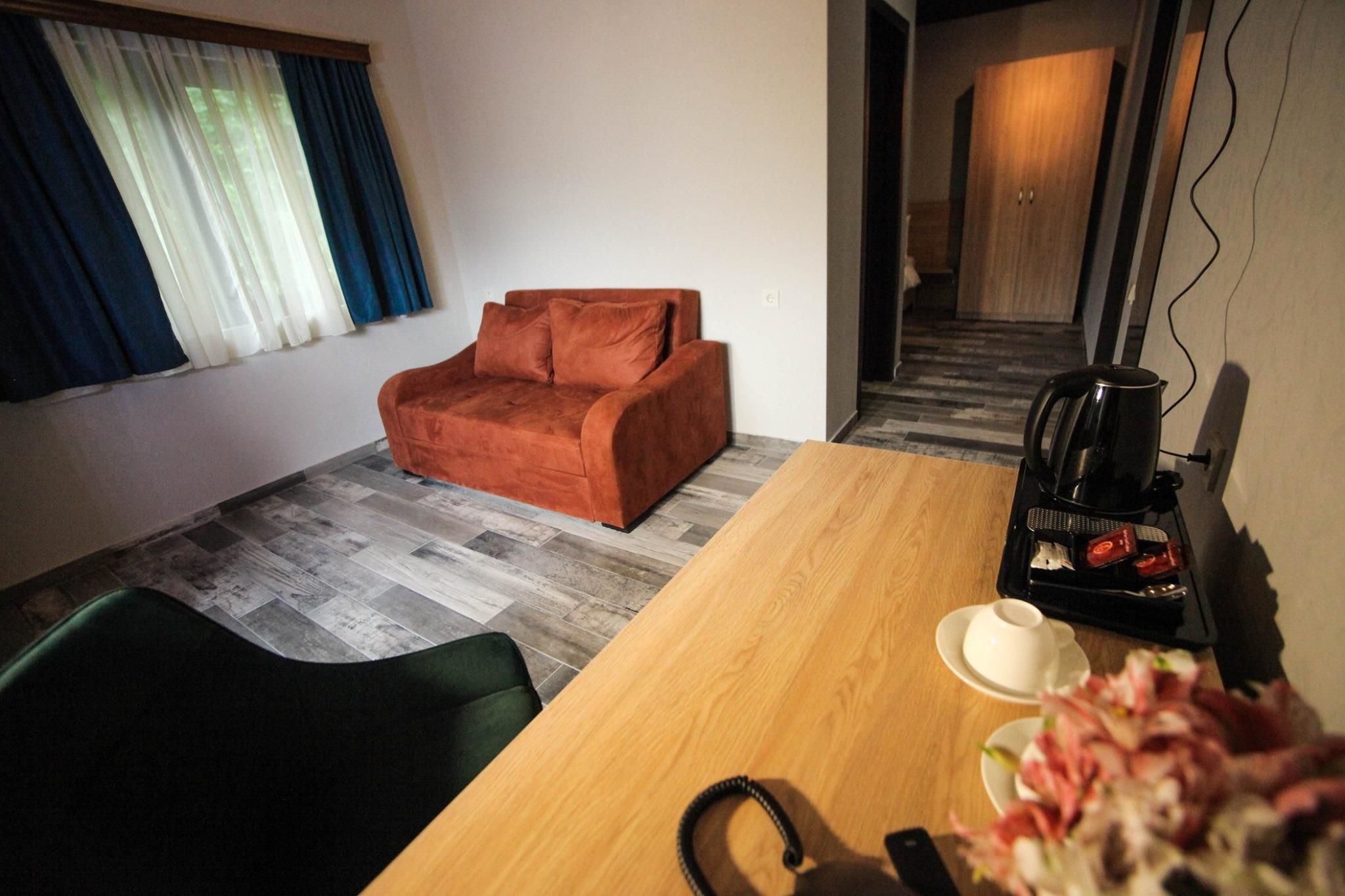 deluxe double room, terrace | hypo-allergenic bedding, minibar, in-room safe, desk