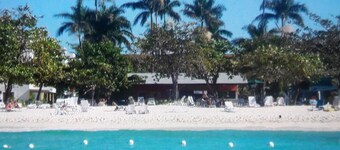 Negril Beach Condo - Jamaica - Hotel Room, no Kitchen, Unit 2