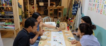 'Baan Chuen' Artsy and Friendly home in downtown near the train station