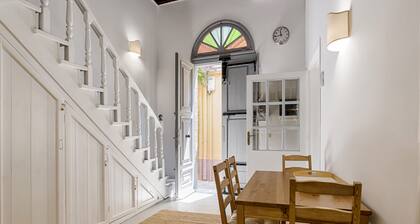 Casa Elettra, Residenz der 800er, levantinischen Ära