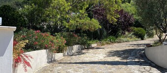 2-star T2 garden apartment in a gated community