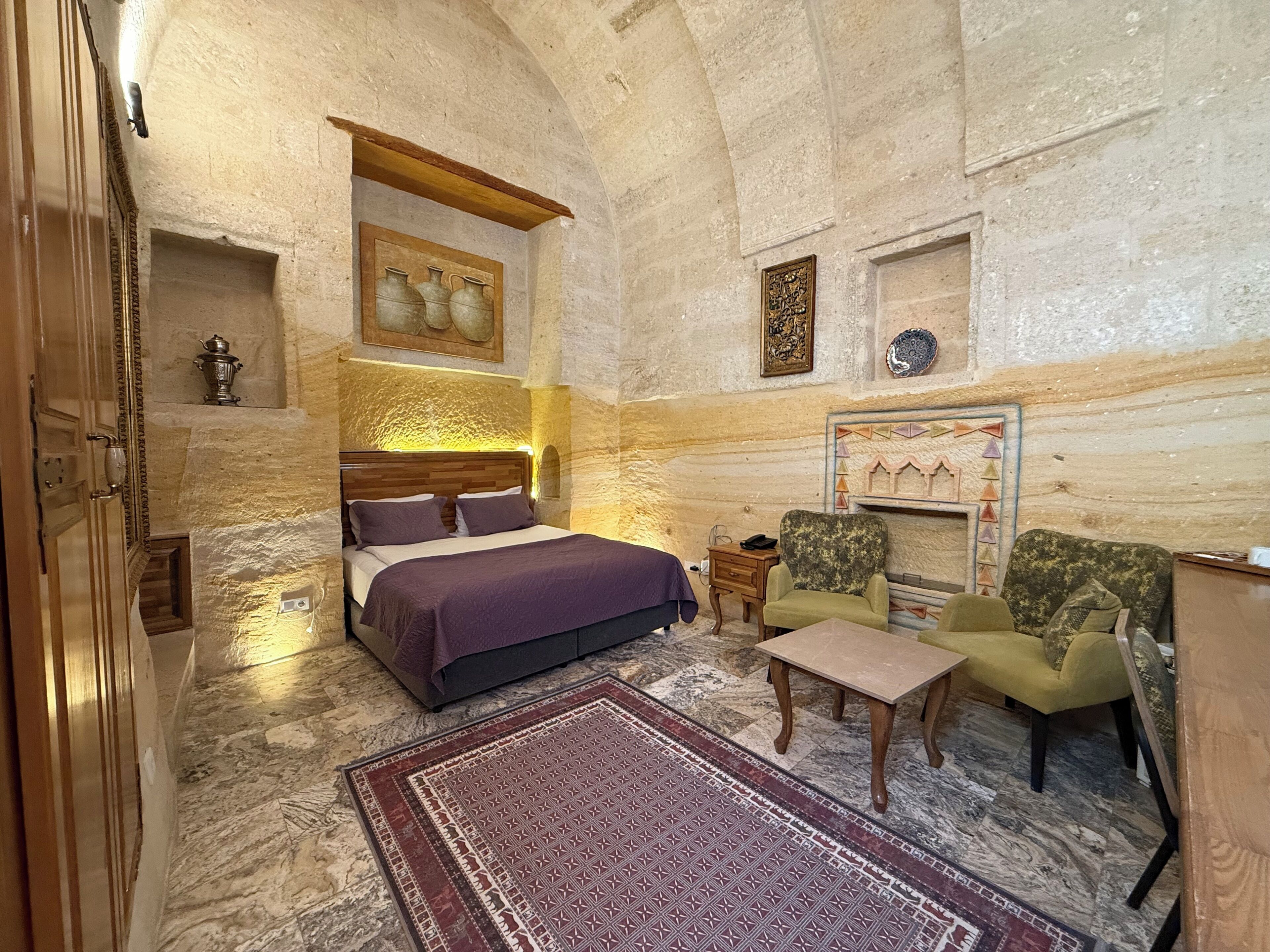 Stone Arch Room | Minibar, caja fuerte, sistema de insonorización
