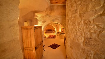 Minibar, una cassaforte in camera, insonorizzazione, ferro/asse da stiro