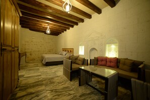 Junior Suite, City View