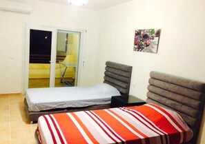 2 bedrooms