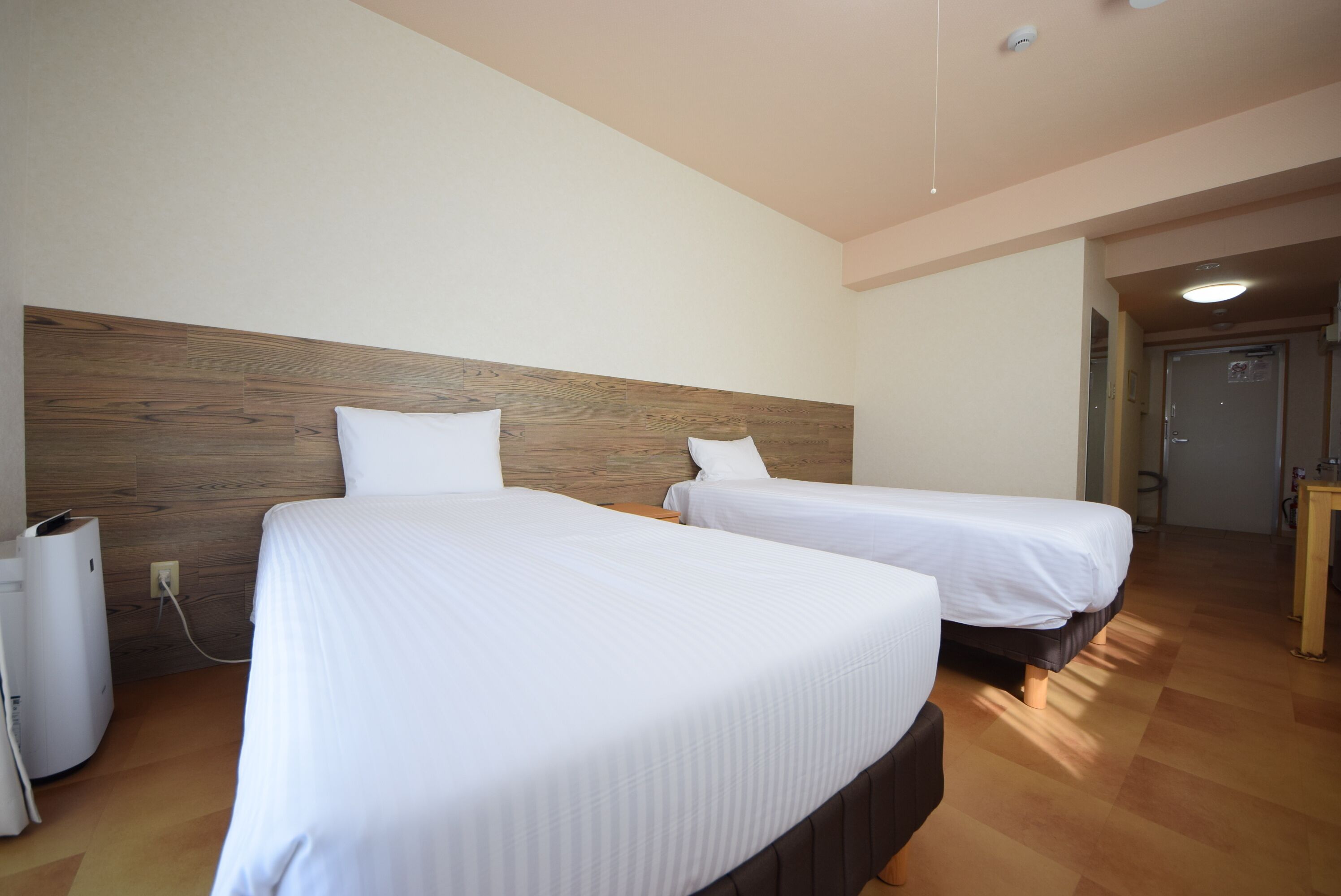 twin room | individually decorated, individually furnished, free wifi, bed sheets