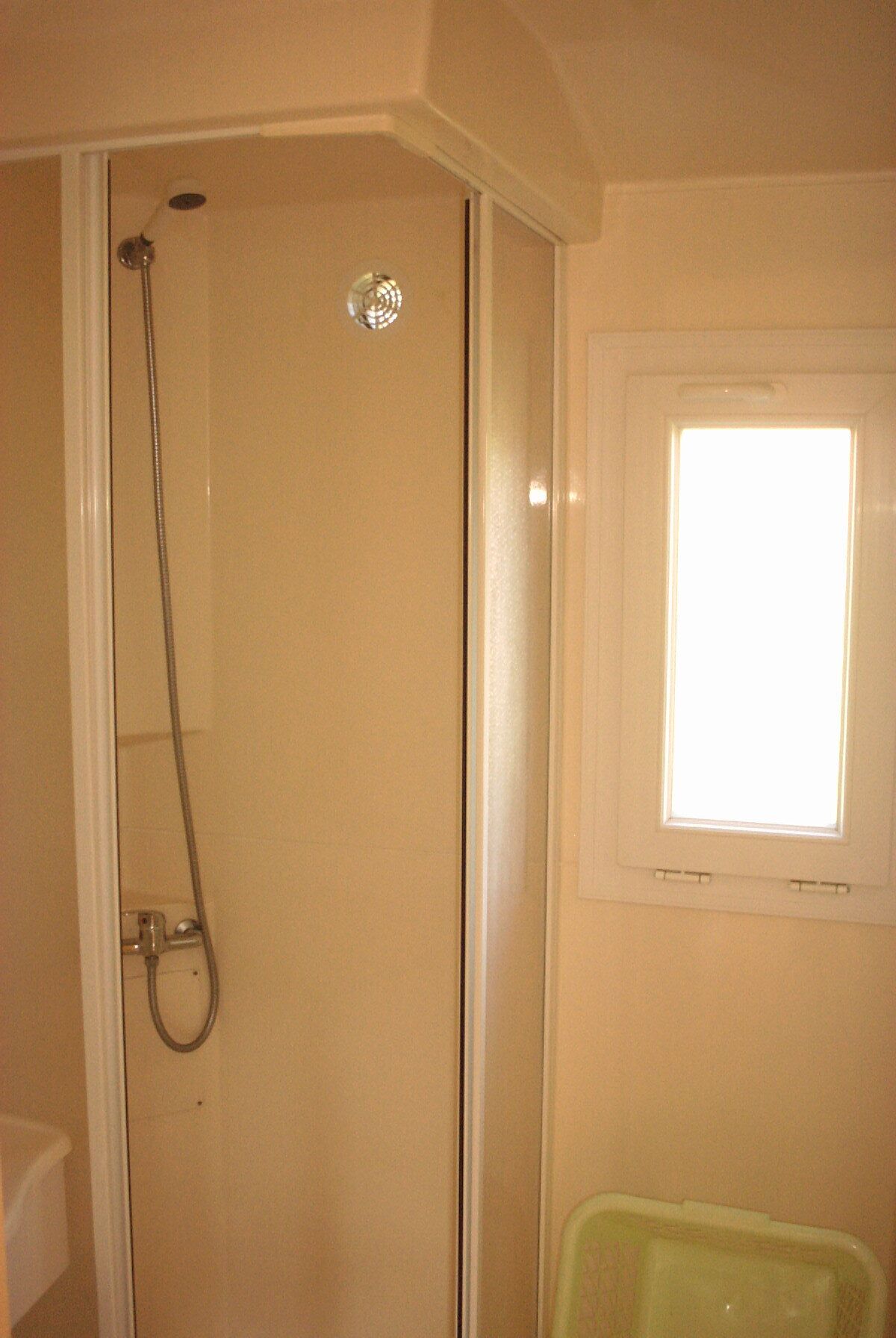 Douche, papier toilette