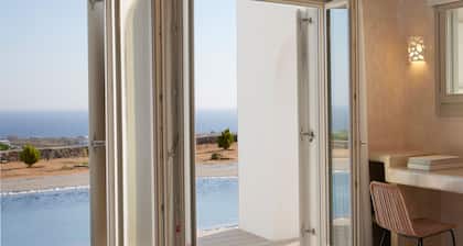 Danae Suites Santorini