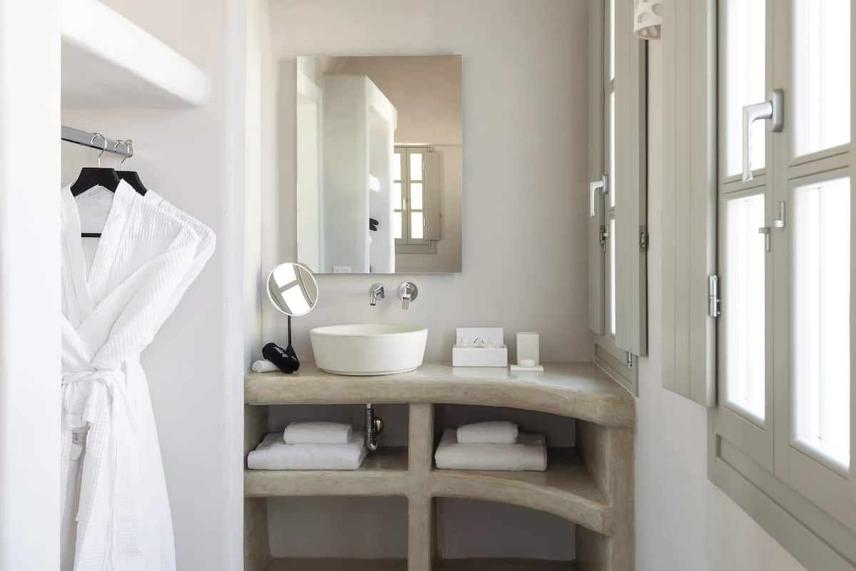 deluxe suite with sea view and outdoor hot tub | 1 bedroom, egyptian cotton sheets, premium bedding, down duvets