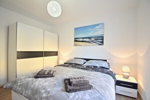 2 Schlafzimmer, Bügeleisen/Bügelbrett, WLAN, Bettwäsche