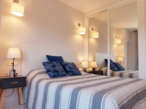 2 soverom, safe på rommet, strykejern/-brett og wi-fi