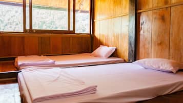 Premium bedding, down duvets, memory-foam beds, free cots/infant beds