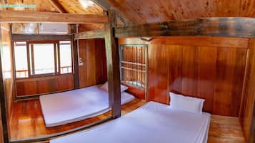 Premium bedding, down duvets, memory-foam beds, free cots/infant beds