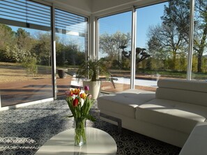 Interior - Villa with private pool and spa (CARNAS)
