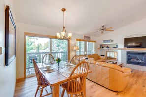 Dining - Condo w/ Mtn View < 1 Mi to Steamboat Resort! (Steamboat Springs)