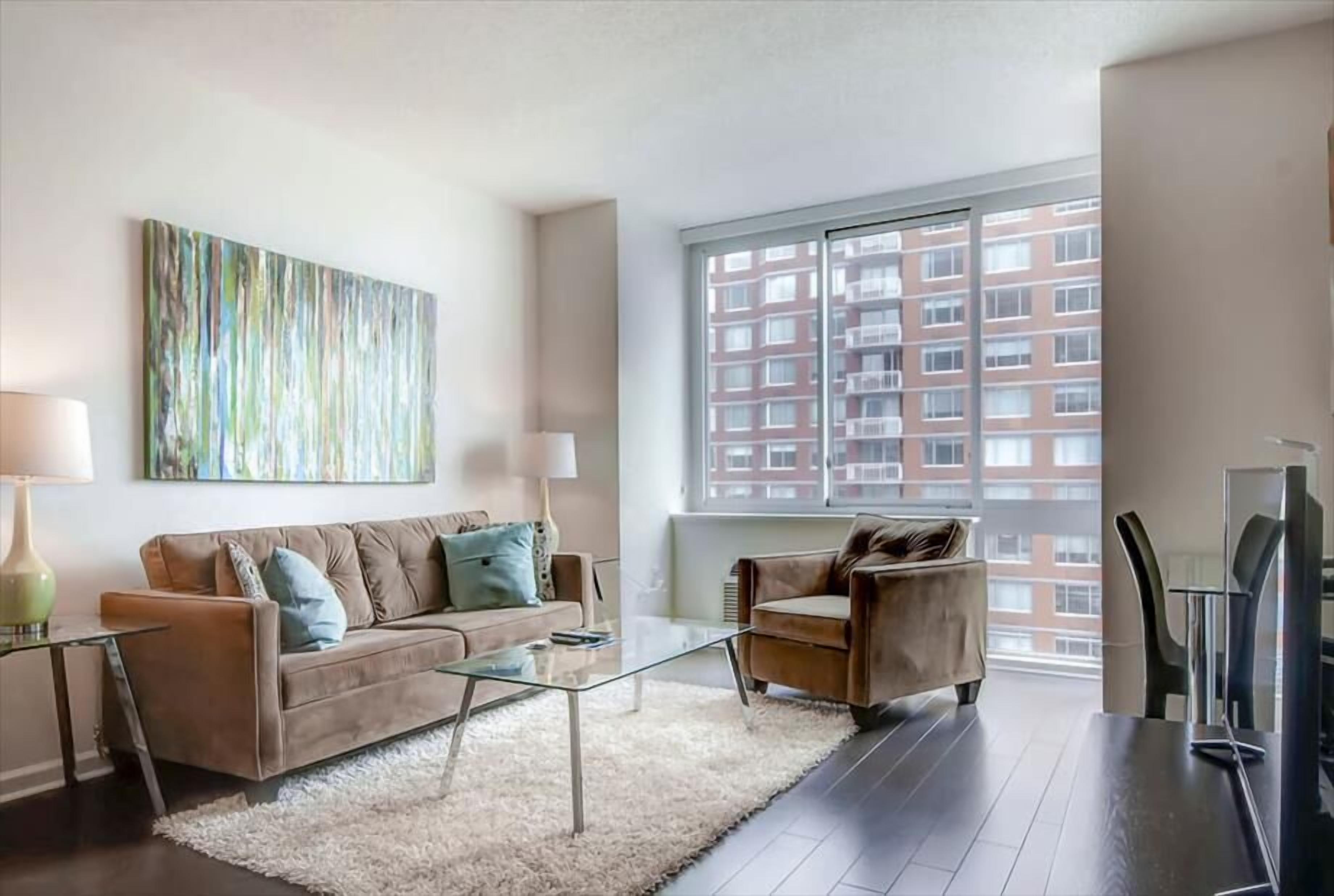 Luxury 1BR | Health Club | Pool | Near PATH