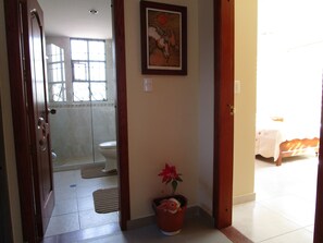 Standard Quadruple Room | Premium bedding, down comforters, blackout drapes, iron/ironing board - La Flor de la Canela (Paipa)