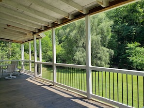 Property grounds - Spacious! Recent Remodel! 6 Min. to Raystown Lake! Linens&Towels provided! (Saxton)