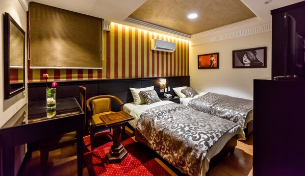 Double or Twin Room | Air conditioning