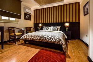 1 bedroom, Egyptian cotton sheets, premium bedding, down duvets - Royal Day Hotel (6th of October City)