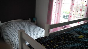 1 habitación y ropa de cama 