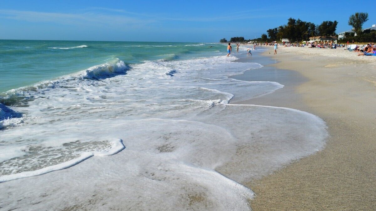 På stranden og strandhåndklær