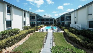 未分类图片，第 4 张，共 48 张，按钮