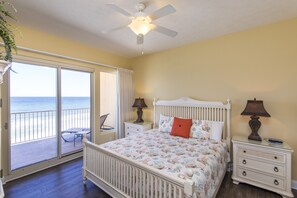 2 makuuhuonetta, silitysrauta/-lauta, ilmainen Wi-Fi, vuodevaatteet