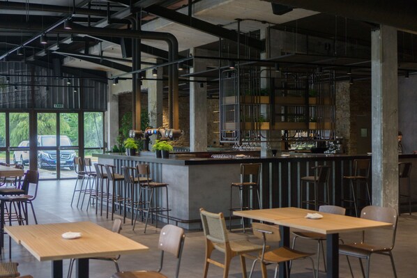 Snack bar - Hostel Monte Do Gozo (Santiago de Compostela)