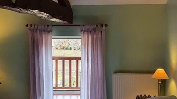 3 chambres, fer et planche Ă repasser, Wi-Fi gratuit, draps fournis