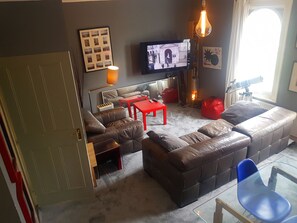 Living area - Luxury apartment, period conversion, refurbished this year, Tufnell Pk. (London)