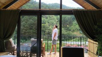 Baumhaus | 2 Schlafzimmer, hochwertige Bettwaren, Select-Comfort-Betten