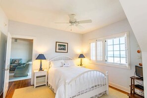 5 habitaciones, tabla de planchar con plancha y wifi gratis