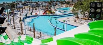 Comfortable 3 BR / 2 Bath n convenient location