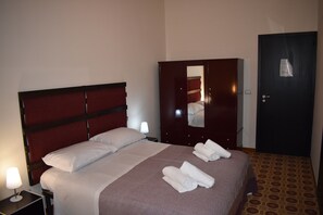 1 bedroom, WiFi - Still White Beach **** Wonderful room facing the sea (Avola)