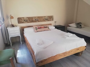 Habitación doble Confort | Wifi gratis y ropa de cama