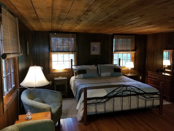 3 makuuhuonetta, Wi-Fi, vuodevaatteet