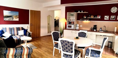 Ferienwohnung Nr. 1 Ostseeglück - Villa Wauzi