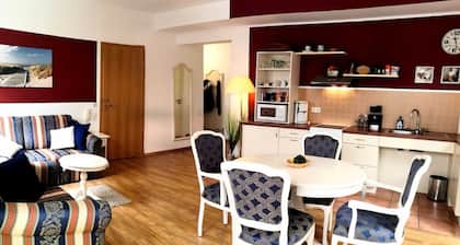 Ferienwohnung Nr. 1 Ostseeglück - Villa Wauzi