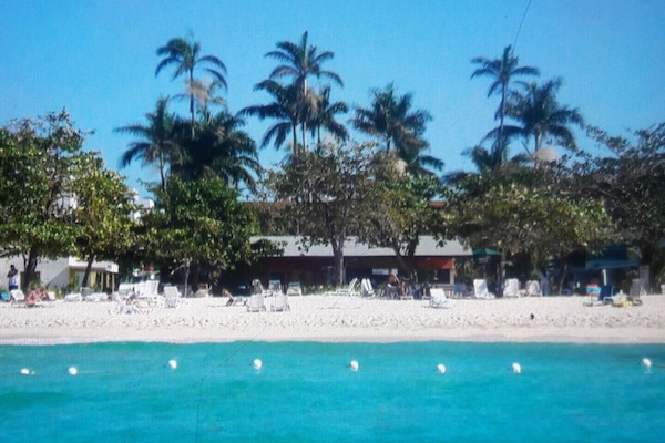 Ubicación a pie de playa