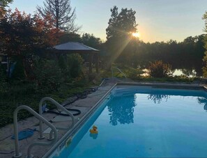 Alberca al aire libre 