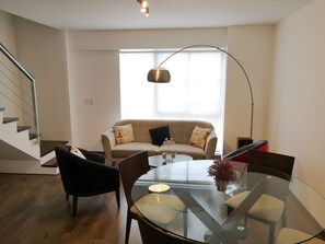 Comfort-Maisonette, 2 Schlafzimmer | Wohnbereich