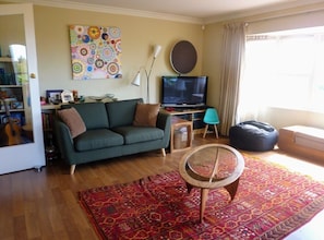Smart TV - Views, Sun, Outdoor Living & Walk to the Beach! (Moana)