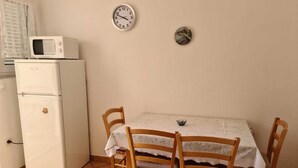 Dining - Apartment Mihalić (10070-A1) (Silo - island Krk)