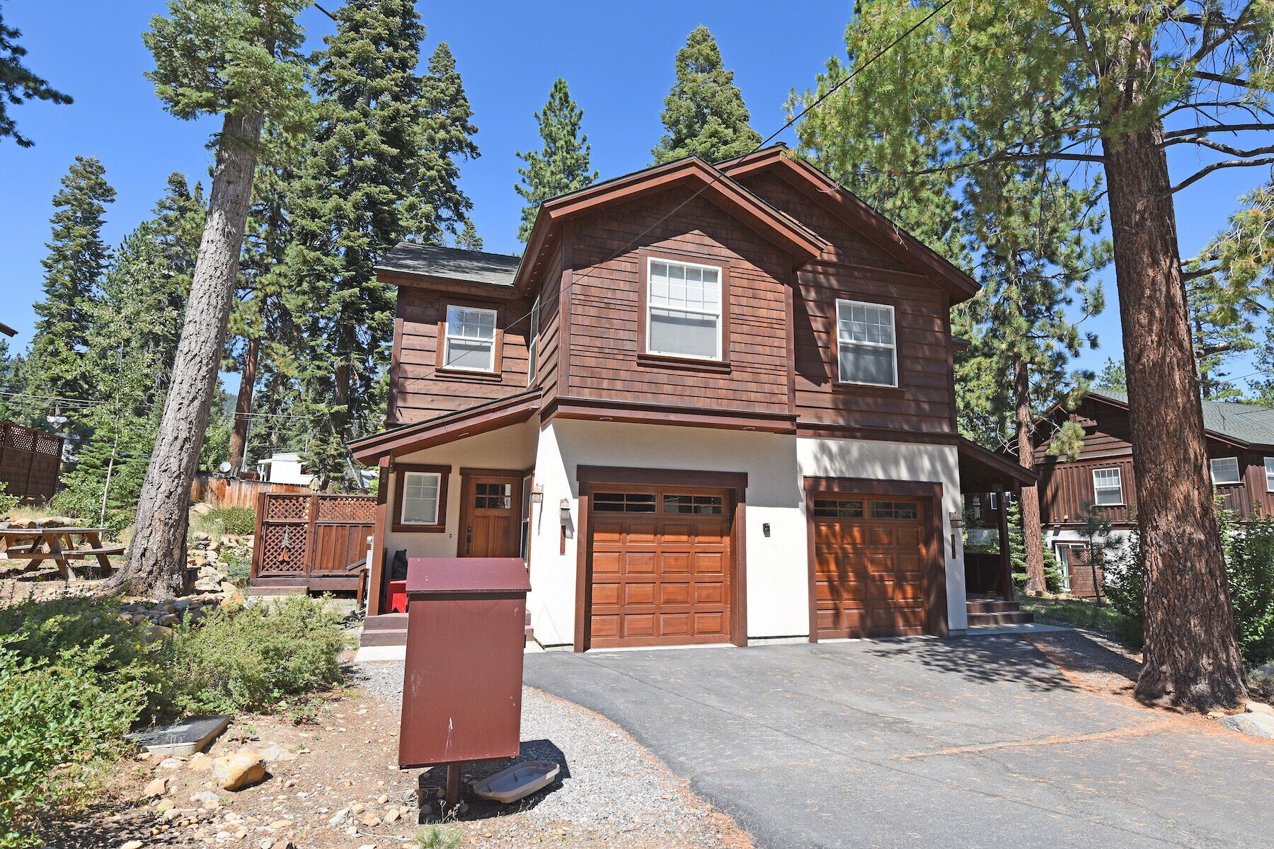 Sunny Woods Acres | 5 min to Kings Beach | Tahoe City Golf & Adventure Park