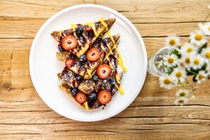 Daily full breakfast for a fee